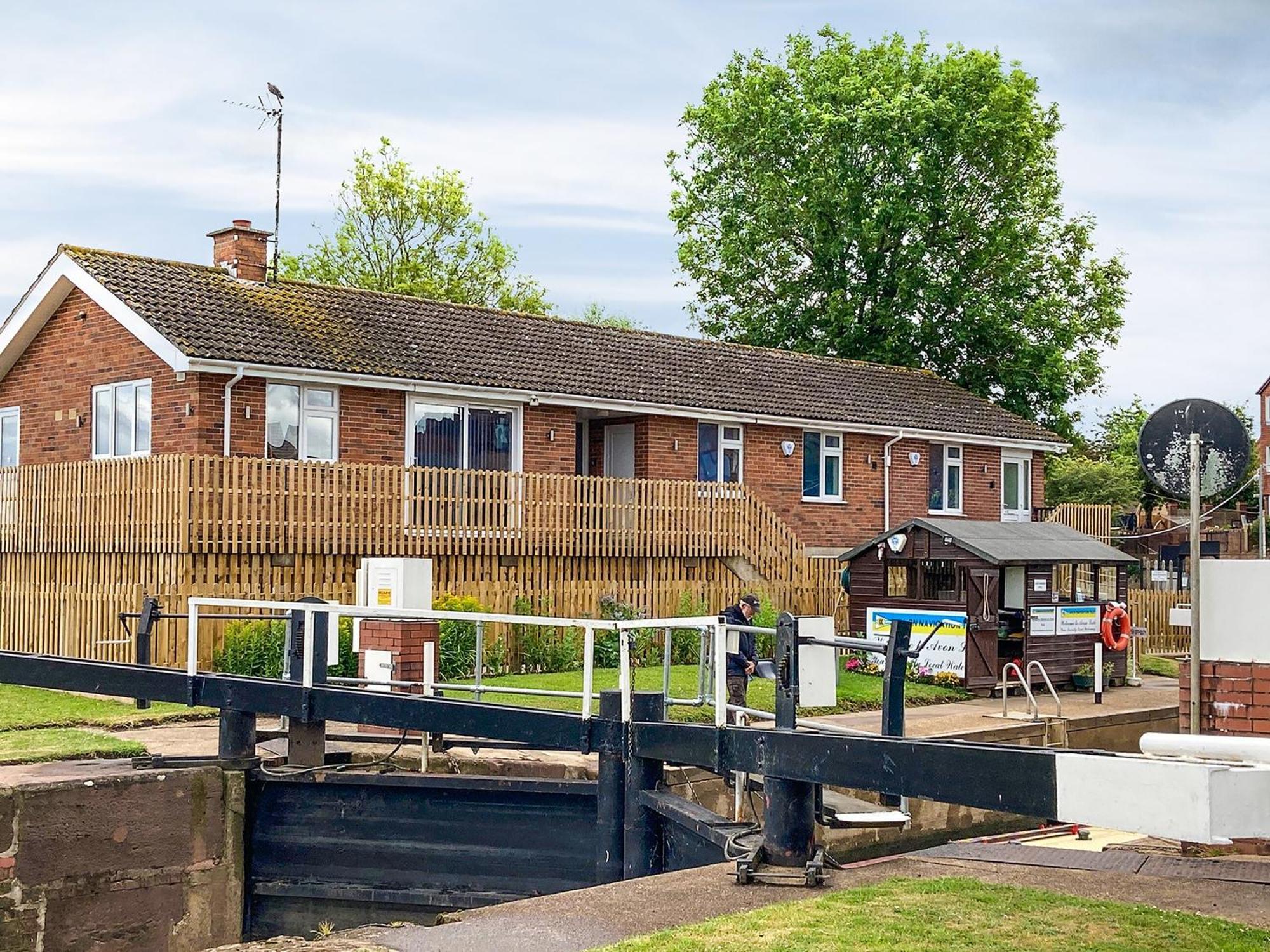 Avon Lock Cottage - Uk34125 Тьюксбери Экстерьер фото