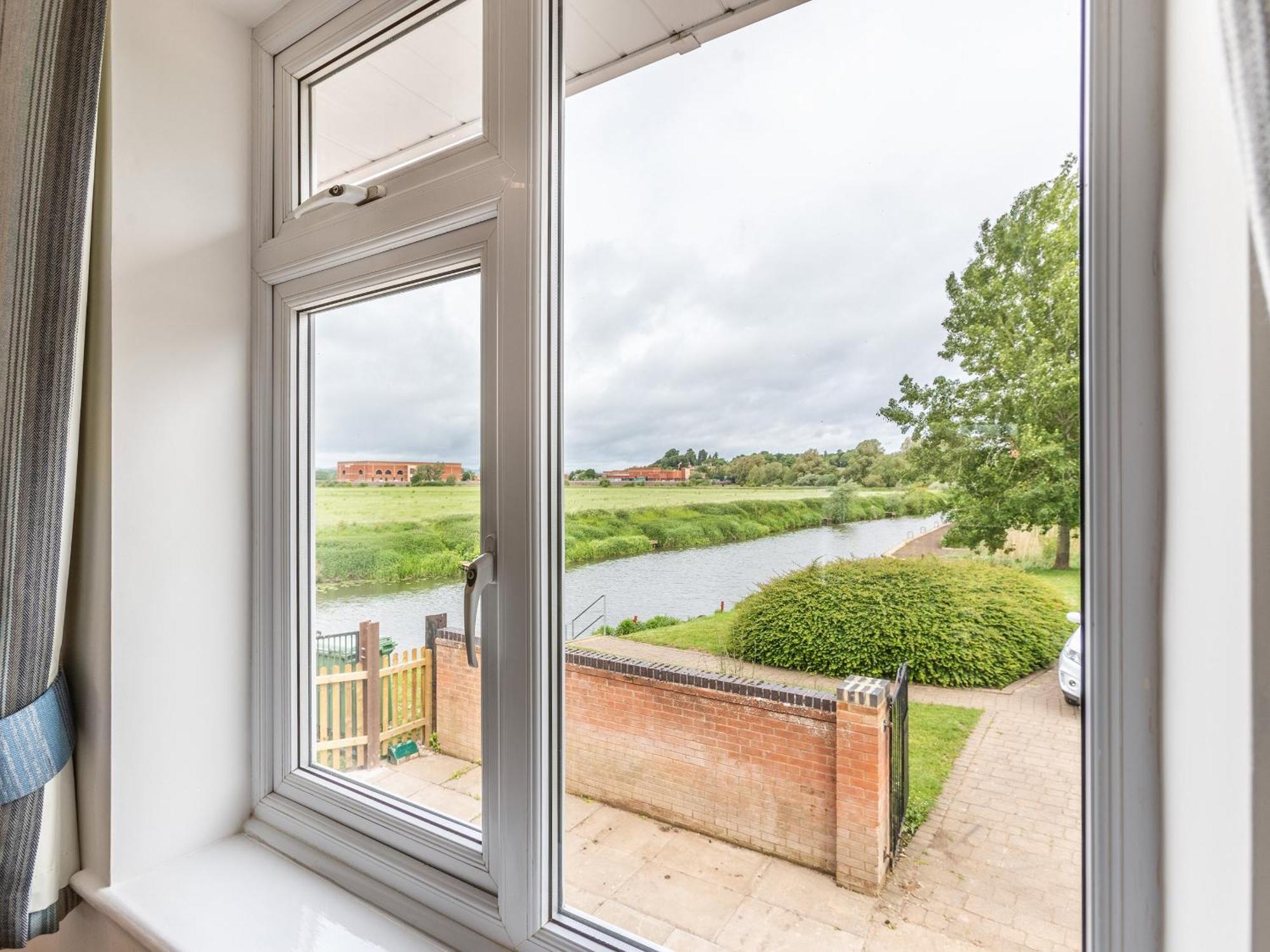 Avon Lock Cottage - Uk34125 Тьюксбери Экстерьер фото