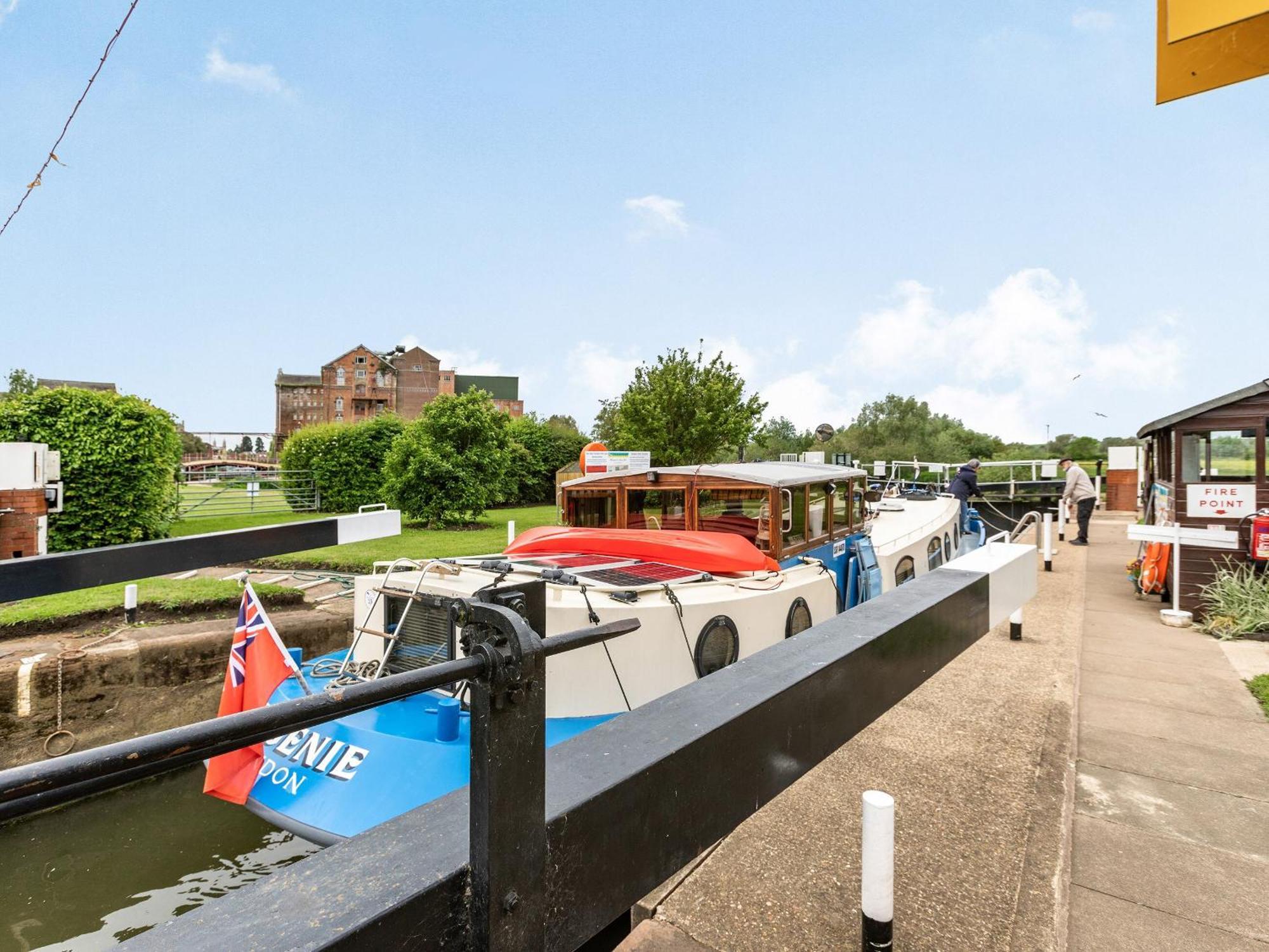 Avon Lock Cottage - Uk34125 Тьюксбери Экстерьер фото